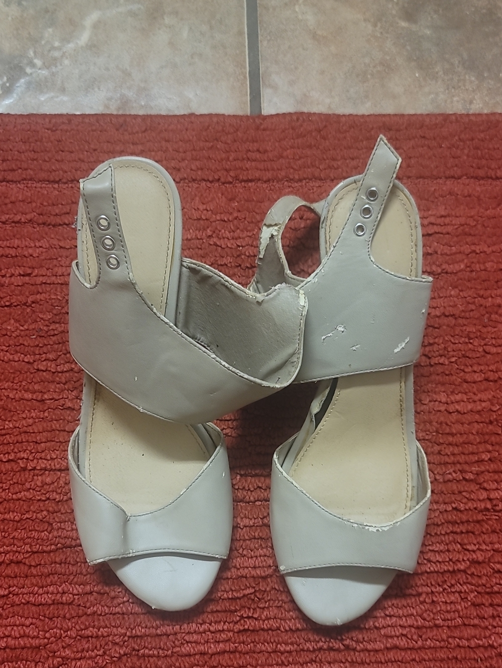 Women’s Cream Open-Toe Slingback Sandals
